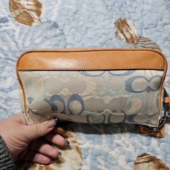 2004 Vintage y2k Coach Demi Shoulder Bag in Blue Optic Signature Monogram Purse - Picture 4 of 6